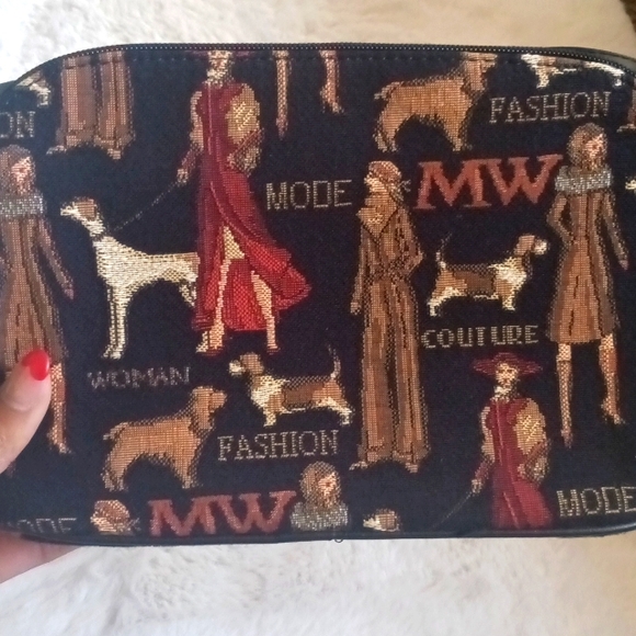 Fashion Crossbody - Picture 4 of 5